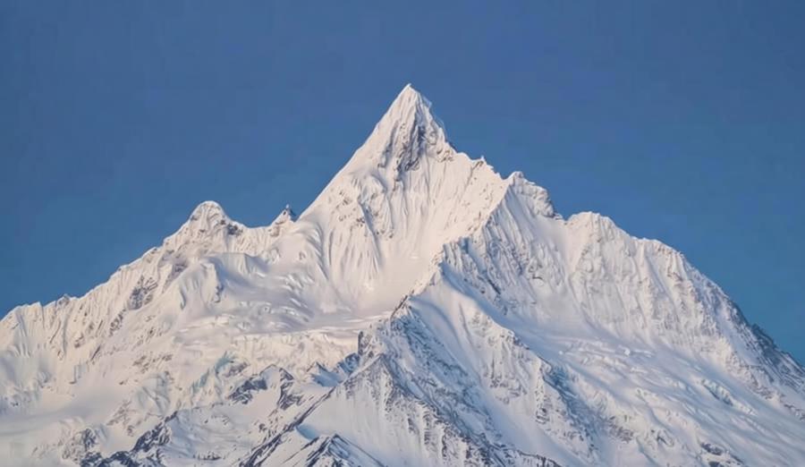 梅里雪山国家公园案例